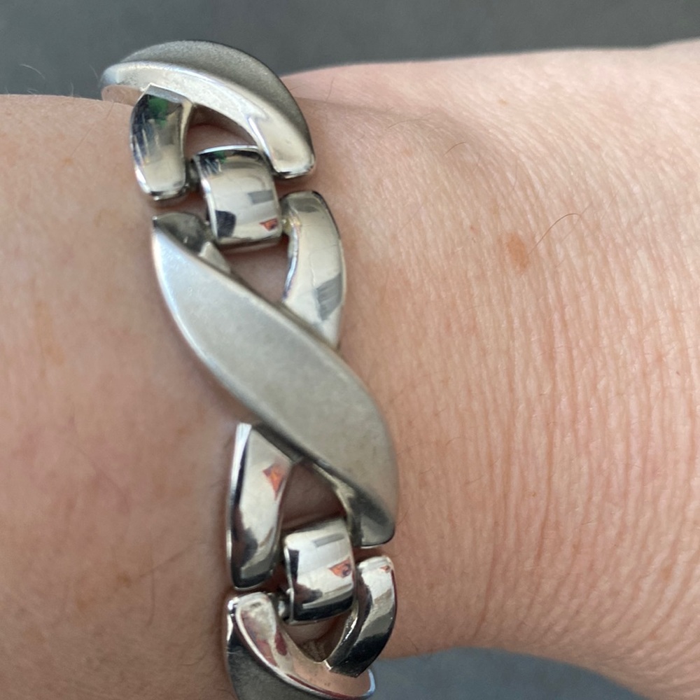 Trifari vintage infinity silver bracelet.